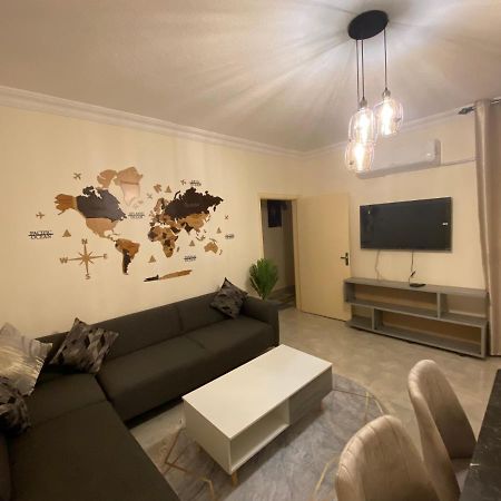 Lovely 3-Bedrooms Rental Unit Akaba Kültér fotó