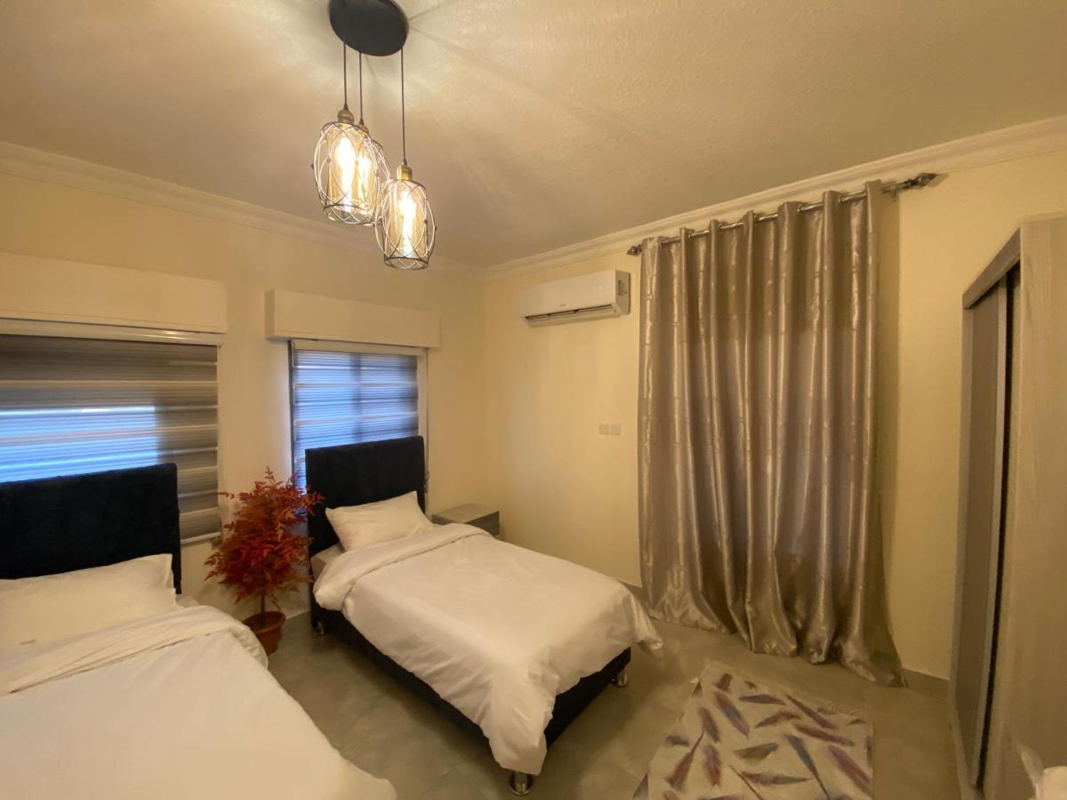 Lovely 3-Bedrooms Rental Unit Akaba Kültér fotó