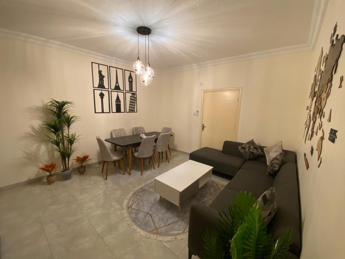 Lovely 3-Bedrooms Rental Unit Akaba Kültér fotó